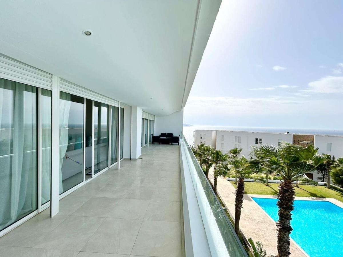 Ocean & Pool View Flat - 2 Bedrooms & Terrace Tanger